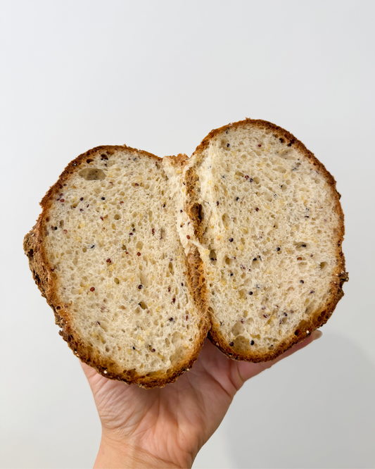 Der Allrounder | Glutenfreies Brot mit Quinoa und Flohsamenschalen | 500g