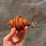 Veganes Glutenfreies Laugencroissant – französische Eleganz, 100% plant-based