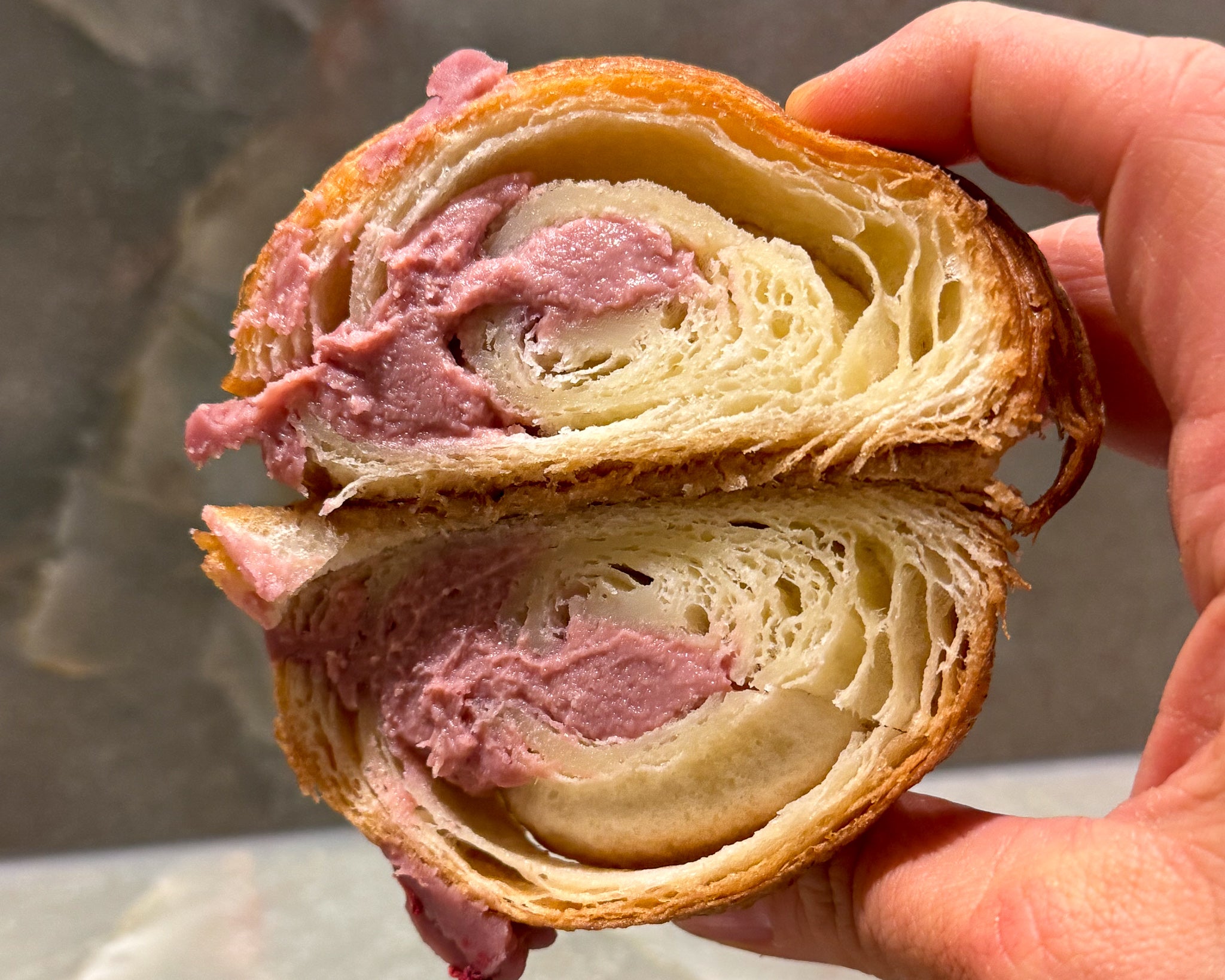 Gefülltes Croissant – luxuriös cremig, in vier Sorten