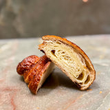 Veganes Glutenfreies Laugencroissant – französische Eleganz, 100% plant-based