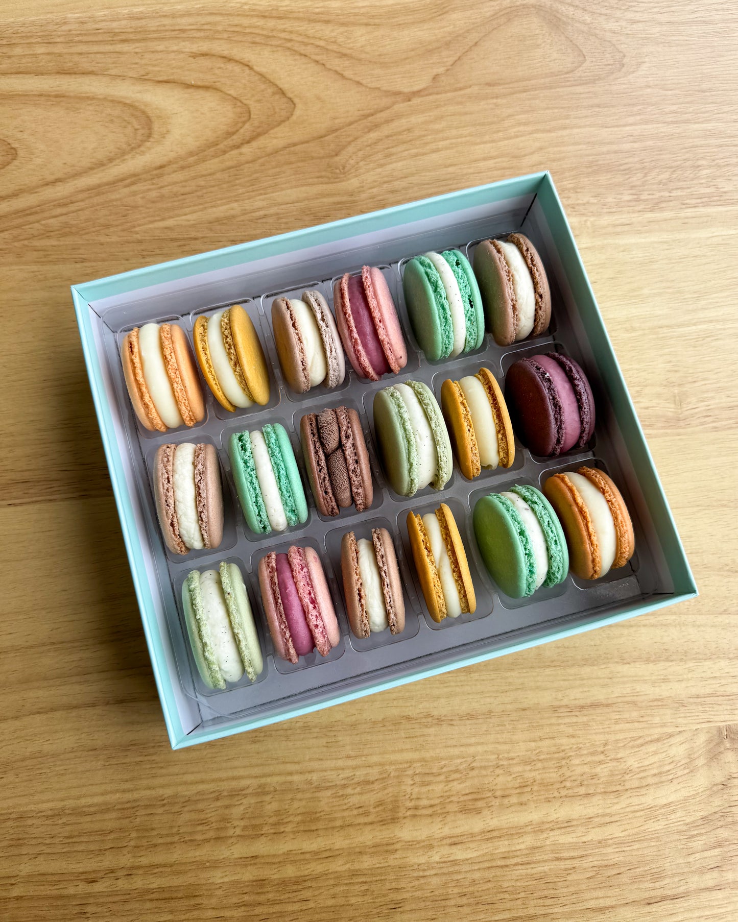 Deine Macarons Box | 18 Stück | Glutenfrei & Frisch